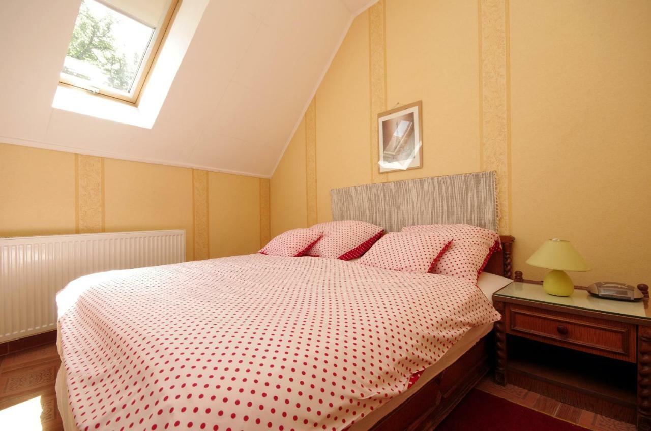 Burg Apartman Gyula Extérieur photo